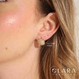 BRINCO CHUVEIRINHO QUADRADADO ZIRCÔNIAS BAGUETE - Dourado