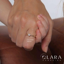 ANEL SOLITÁRIO ZIRCÔNIA CORAÇÃO 4MM - Dourado