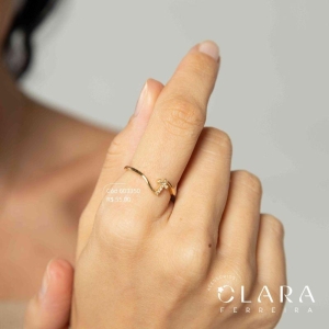 ANEL FIO LISO C/ CRUZ MICROZIRCÔNIAS  - Dourado