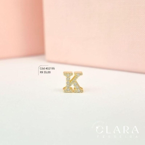 PINGENTE LETRA K MICROZIRCONIA CAIXA ALTA - 9MM - Dourado
