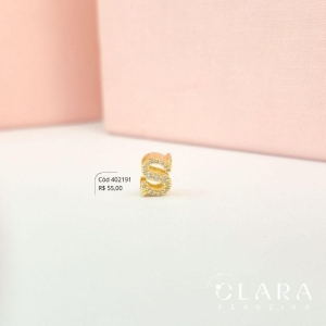PINGENTE LETRA S MICROZIRCONIA CAIXA ALTA - 9MM - Dourado