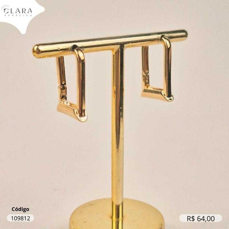 BRINCO ARGOLA CLICK QUADRADA LISA INSPIRAÇÃO - 20X2MM - Dourado
