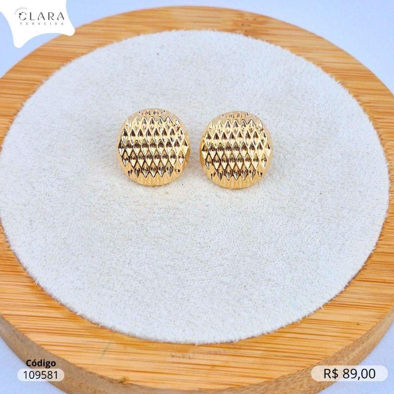 BRINCO BOTÃO RAIADO LISO  - 17MM - Dourado-EDIÇÃO LIMITADA