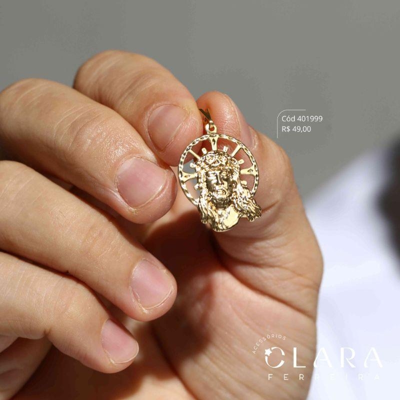 PINGENTE FACE DE CRISTO C/ COROA VAZADA 24MM - Dourado