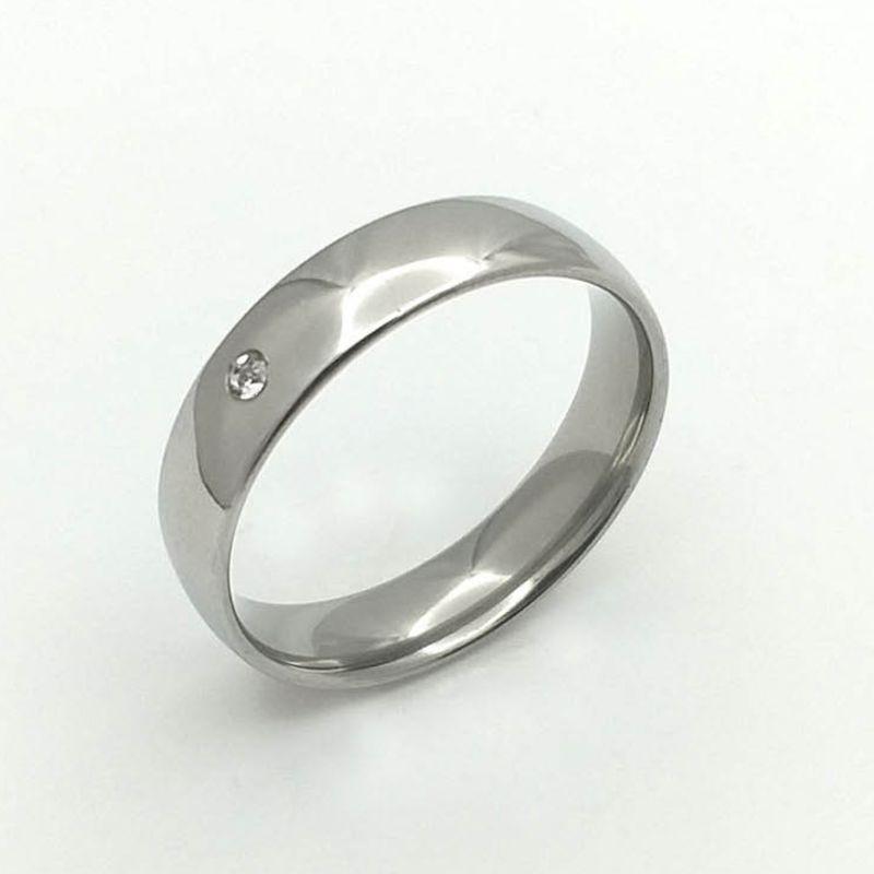 ANEL ALIANÇA AÇO INOX ANATÔMICA ABAULADA 6MM C/ 1 ZIRCONIA - Número 32/33
