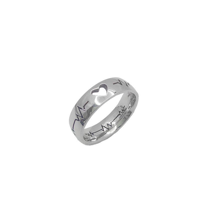 ANEL ALIANÇA AÇO INOX ANATÔMICA ABAULADA 6MM C/ BATIMENTOS CARDIACOS E CORAÇÃO VAZADO - Número 10/11