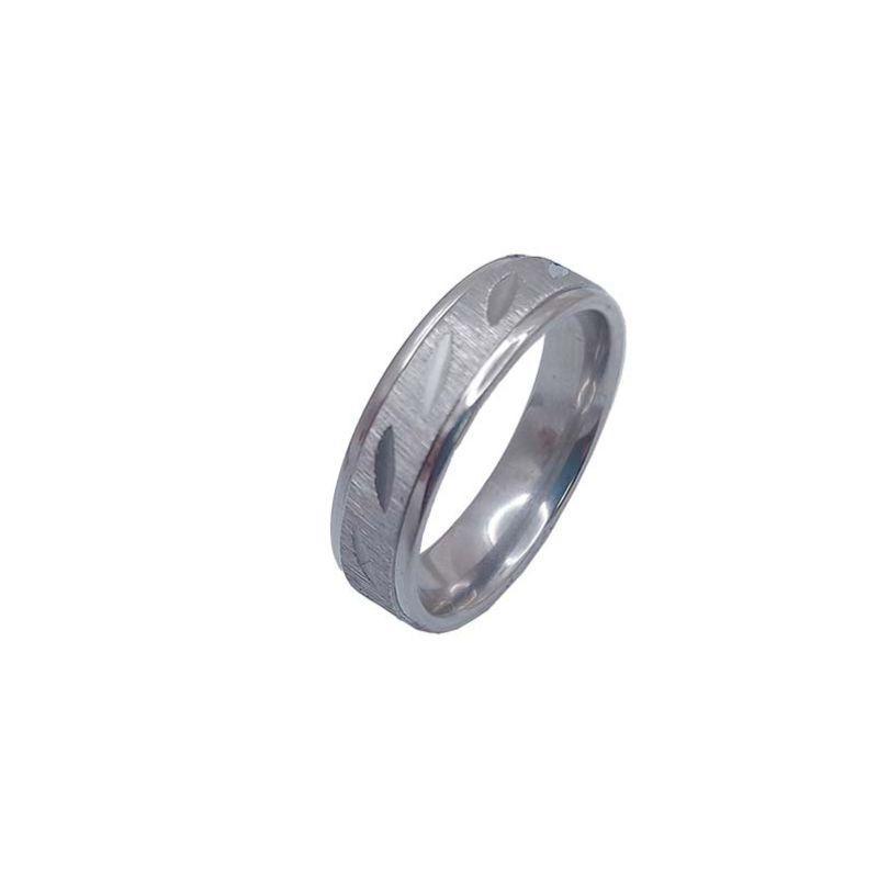 ANEL ALIANÇA AÇO INOX ANATÔMICA ABAULADA 6MM C/ TRABALHADO JATEADO FOSCO E RISQUINHOS - - Número 18/19