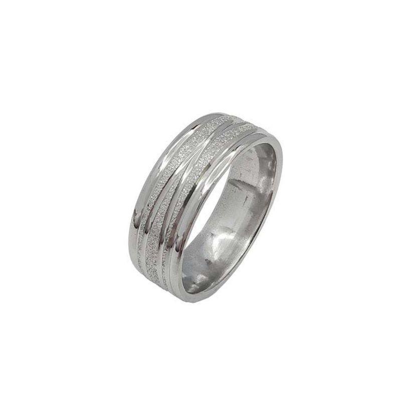 ANEL ALIANÇA AÇO INOX ANATÔMICA ABAULADA 8MM C/ JATEADO BRILHANTE E 2 FIOS LISOS CRUZADOS - Número 20/21