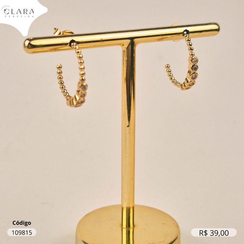 BRINCO ARGOLA FIO DE BOLINHAS C/ 6 ZIRCONIAS REDONDAS - 17X1MM - Dourado