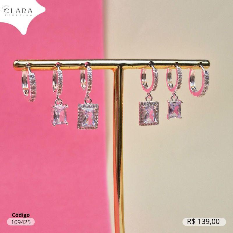 BRINCO KIT TRIO ARGOLINHAS CLICK 1 FILEIRA MICROZIRCONIAS MISTAS: ZIRCONIA RETANGULAR 6MM ADORNADA MICROZIRCONIAS PENDURADA, ZIRCONIA RETANGULAR 7MM PENDURADA E 1 ARGOLINHA CLICK 1 FILEIRA MICROZIRCONIAS - 11X2MM - Banho de Prata
