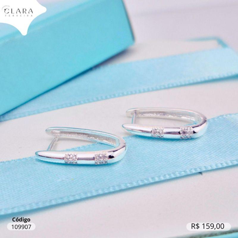 BRINCO PRATA 925 ARGOLINHA CLICK OVAL C/ DETALHES MICROZIRCÔNIAS - 18X2MM