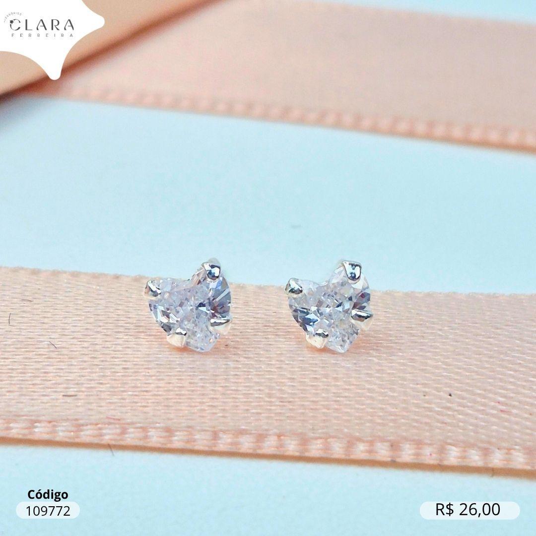 BRINCO SOLITARIO ZIRCONIA CORAÇÃO 4MM BASE 4 GARRAS CAIXA BAIXA - Banho de Prata