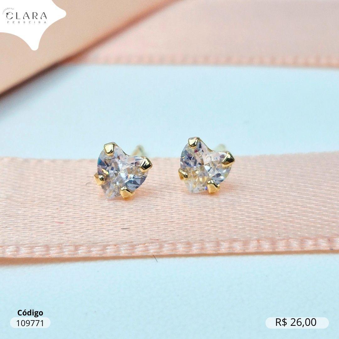 BRINCO SOLITARIO ZIRCONIA CORAÇÃO 4MM BASE 4 GARRAS CAIXA BAIXA - Dourado
