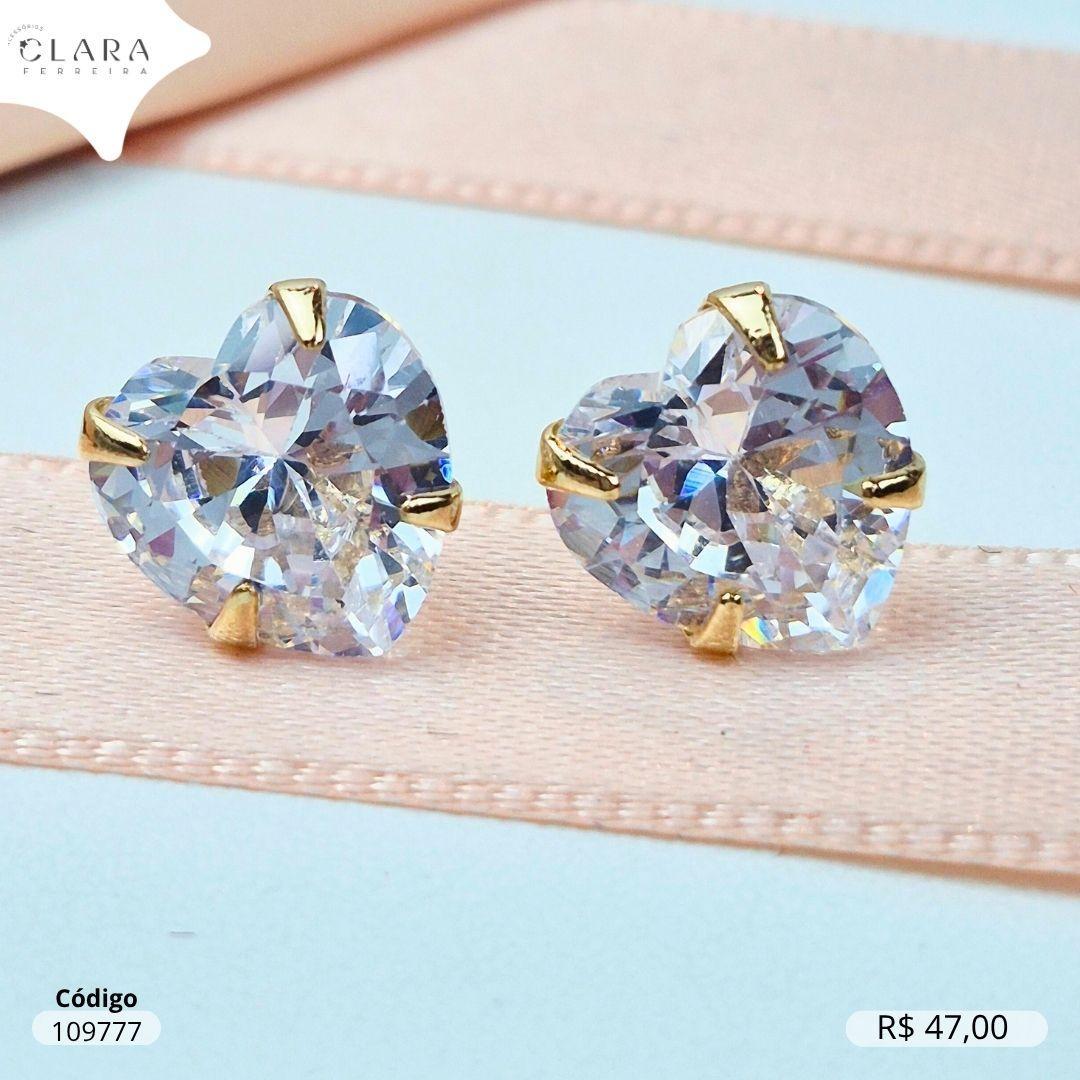 BRINCO SOLITARIO ZIRCONIA CORAÇÃO 8MM BASE 4 GARRAS CAIXA BAIXA - Dourado
