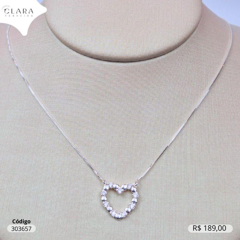 COLAR PRATA 925 VENEZIANA C/ PINGENTE CORAÇÃO VAZADO C/ FIO DE 9 ZIRCÔNIAS REDONDAS E 9 BOLINHAS LISAS INTERCALADAS - 12MM - 45CM