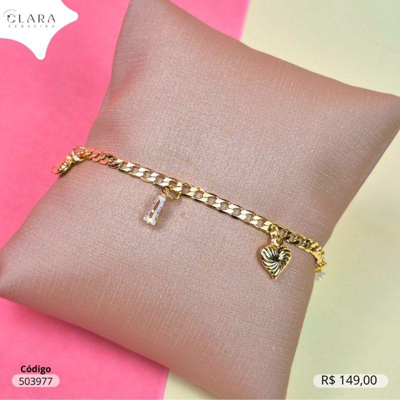 PULSEIRA GRUMET 1X1 3MM C/ 3 CORAÇÕES RAIADOS 9MM E 2 ZIRCONIAS TRAPEZIO PENDURADOS  - 17MM - Dourado