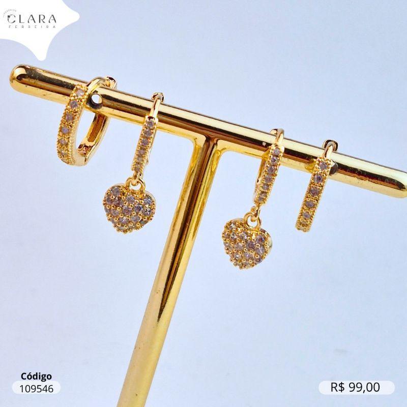 BRINCO KIT DUO ARGOLINHAS CLICK 1 FILEIRA MICROZIRCONIAS MISTA: 1 ARGOLINHA COM CHUVERINHO CORAÇÃO 7MM PENDURADO E 1  ARGOLINHA CLICK 1 FILEIRA MICROZIRCONIAS - 12X2MM - Dourado