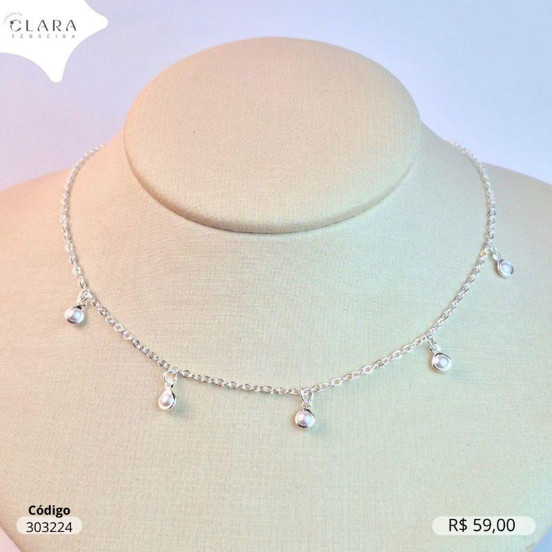 COLAR ELOS C/ 5 TIFFANYS PEROLAS 4MM PENDURADAS - 40CM - Banho de Prata