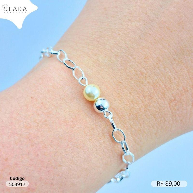 PULSEIRA ELOS EXAGONOS C/ 1 PEROLA E 1 BOLA LISA FIXA - 17CM - Banho de Prata- - EDIÇÃO LIMITADA