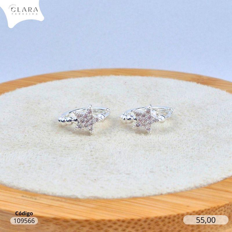 BRINCO ARGOLINHA CLICK LISA C/ 1 FILEIRA DE BOLINHAS E 1 ESTRELA MICROZIRCONIAS 8MM - 15X2MM - Banho de Prata