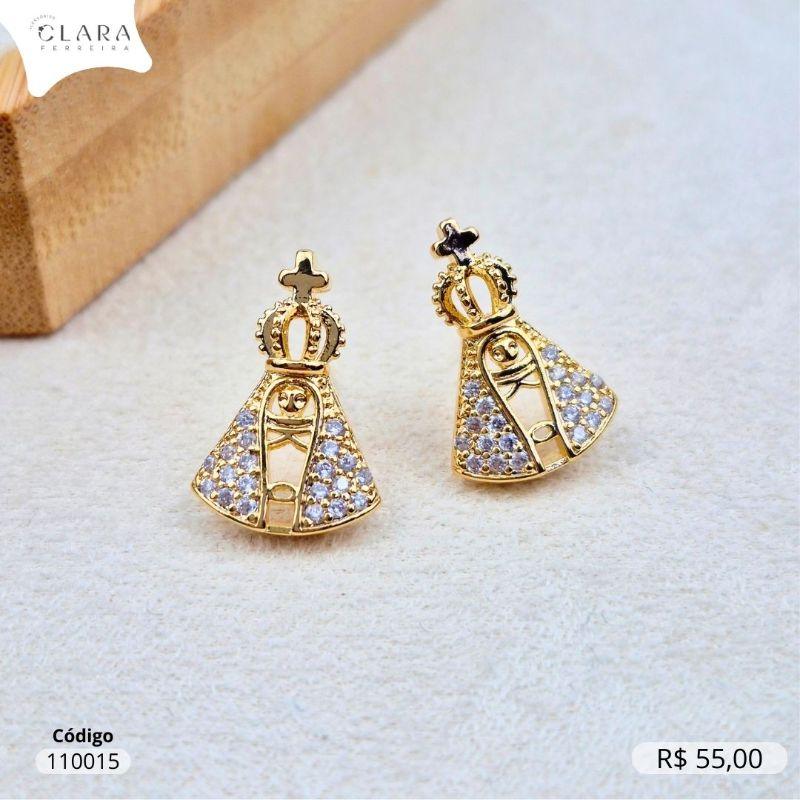 BRINCO NOSSA SENHORA VAZADA C/ MANTO MICROZIRCÔNIAS CRISTAIS - 18MM - Dourado