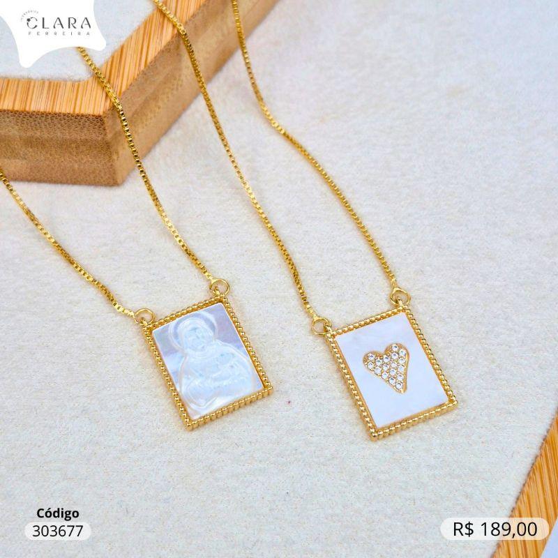 COLAR ESCAPULARIO VENEZIANA C/ MEDALHA QUADRADA MADRE PEROLA SACRADO CORAÇÃO E CORAÇÃO MICROZIRCONIAS  - 60CM - Dourado