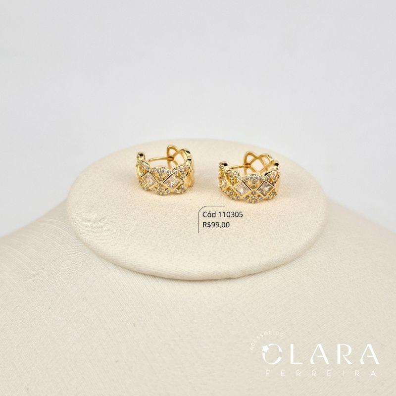 BRINCO ARGOLINHA CLICK 1 FILEIRA ZIRCÔNIAS QUADRADAS ADORNADAS MICROZIRCÔNIAS - 14X7MM - Dourado