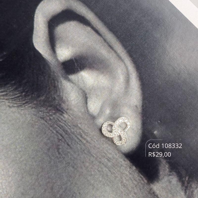 BRINCO LAÇO 3 VOLTAS MICROZIRCONIAS - 9MM - Banho de Prata