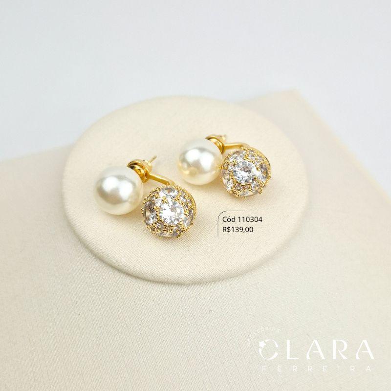 BRINCO PEROLA FIXA 11MM C/ TARRACHA SILHUETA CHUVEIRINHO REDONDO ZIRCÔNIAS REDONDAS 11MM - INSPIRAÇÃO DIOR - EDIÇÃO LIMITADA - Dourado - LIMITADA