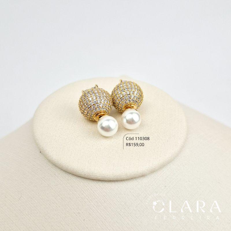 BRINCO PEROLA FIXA 8MM C/ TARRACHA CUVEIRINHO MICROZIRCÔNIAS C/ ZIRCÔNIA CORAÇÃO 6MM 13MM - INSPIRAÇÃO DIOR - EDIÇÃO LIMITADA - Dourado - PEÇA VENDIDA