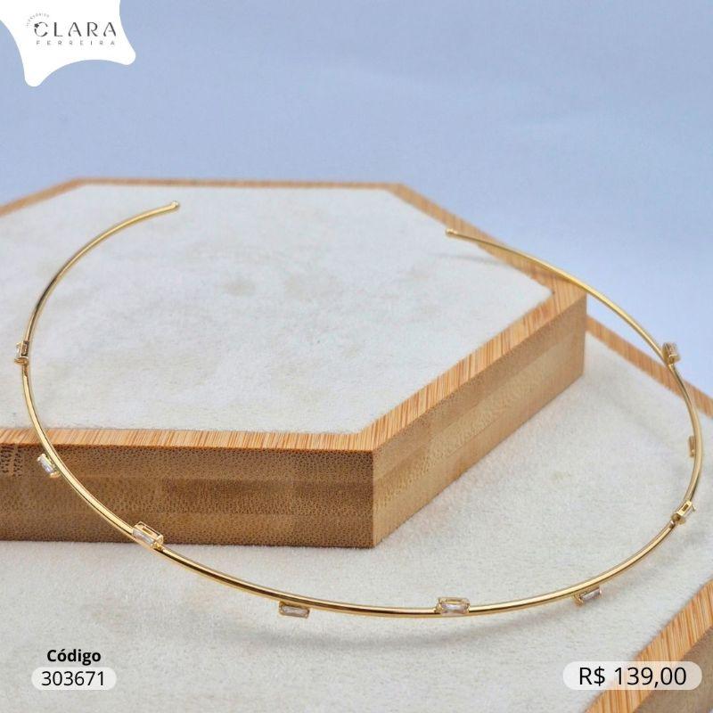 COLAR CHOKER FIO RIGIDO C/ 9 ZIRCÔNIAS BAGUETE 4MM ZIG ZAG - Dourado