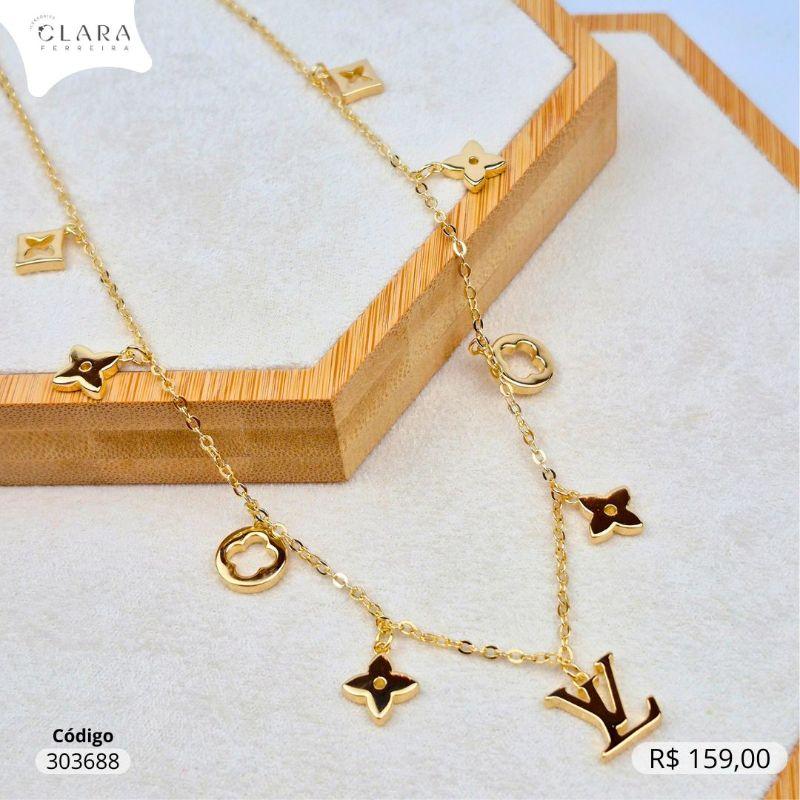COLAR ELOS C/ TREVOS LOUIS VUITTON PENDURADOS - 45CM - Dourado
