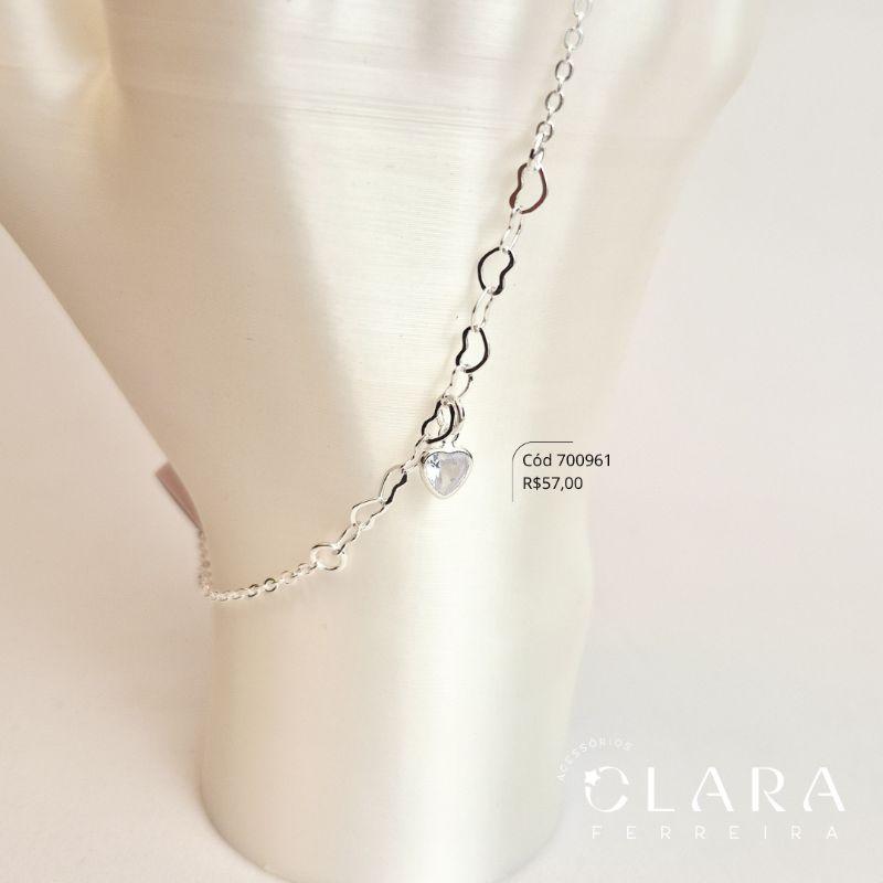 TORNOZELEIRA ELOS C/ MEIO ELOS CORAÇÕES ENTRELAÇADOS E 1 TIFFANY CORAÇÃO 5MM PENDURADA - 24CM - Banho de Prata
