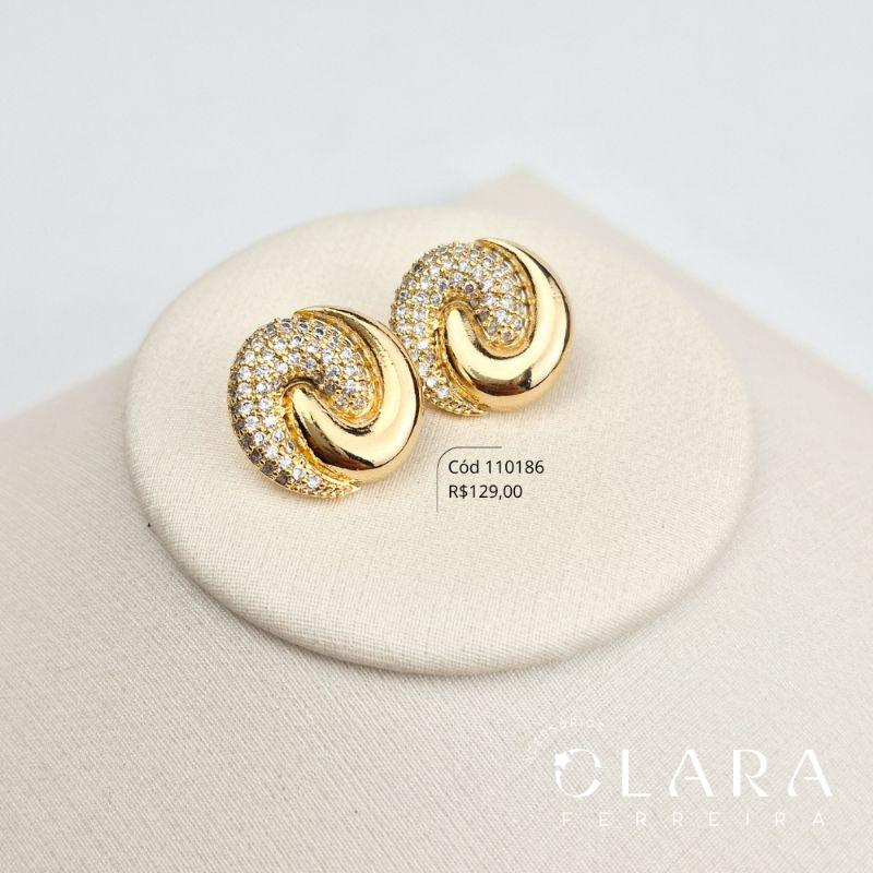 BRINCO BOTÃO 2 GOTAS: 1 LISA E 1 MICROZIRCÔNIAS- INSPIRAÇÃO CHRISTIAN DIOR.  - 19MM - Dourado - LIMITADA