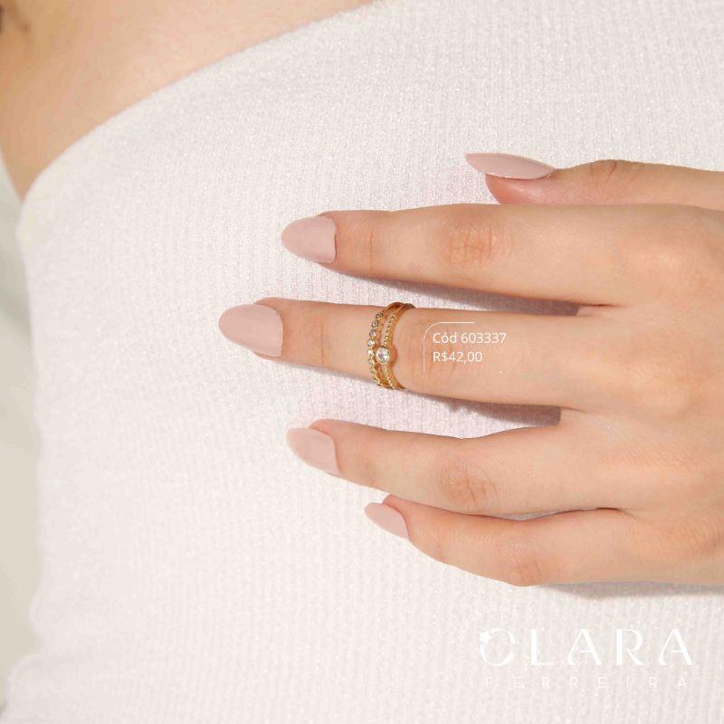 ANEL FALANGE 2 FIOS: 1 FIO MICROZIRCÔNIAS CAIXA FUNDIDA E 1 FIO BOLINHAS C/ 1 ZIRCÔNIA REDONDA 3MM CAIXA FUNDIDA - Dourado