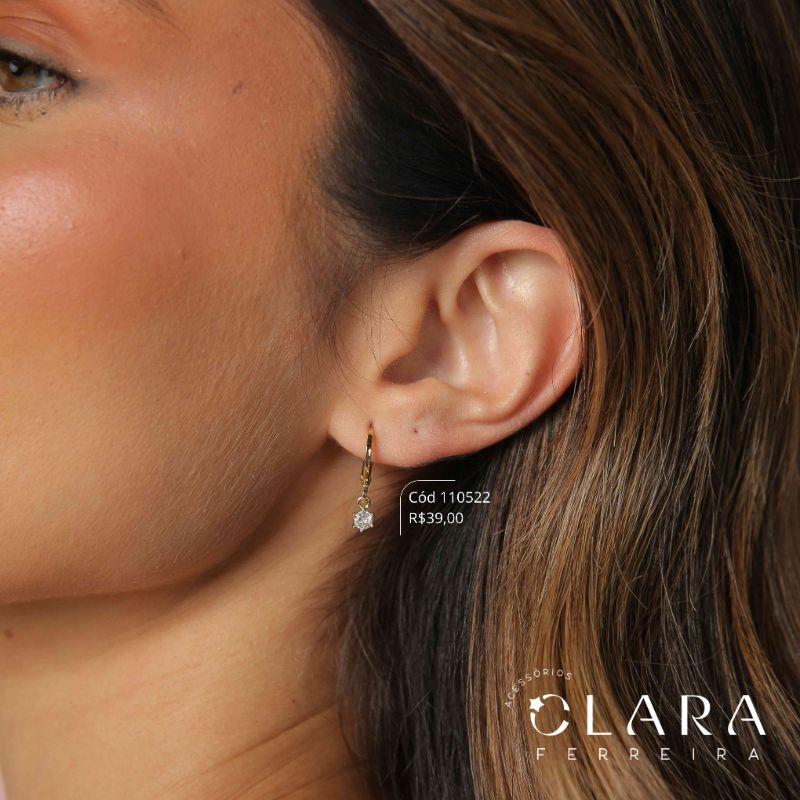 BRINCO ARGOLINHA TRANQUETA C/ 1 ZIRCÔNIA REDONDA PENDURADA - 3MM - PEÇA VENDIDA - Dourado