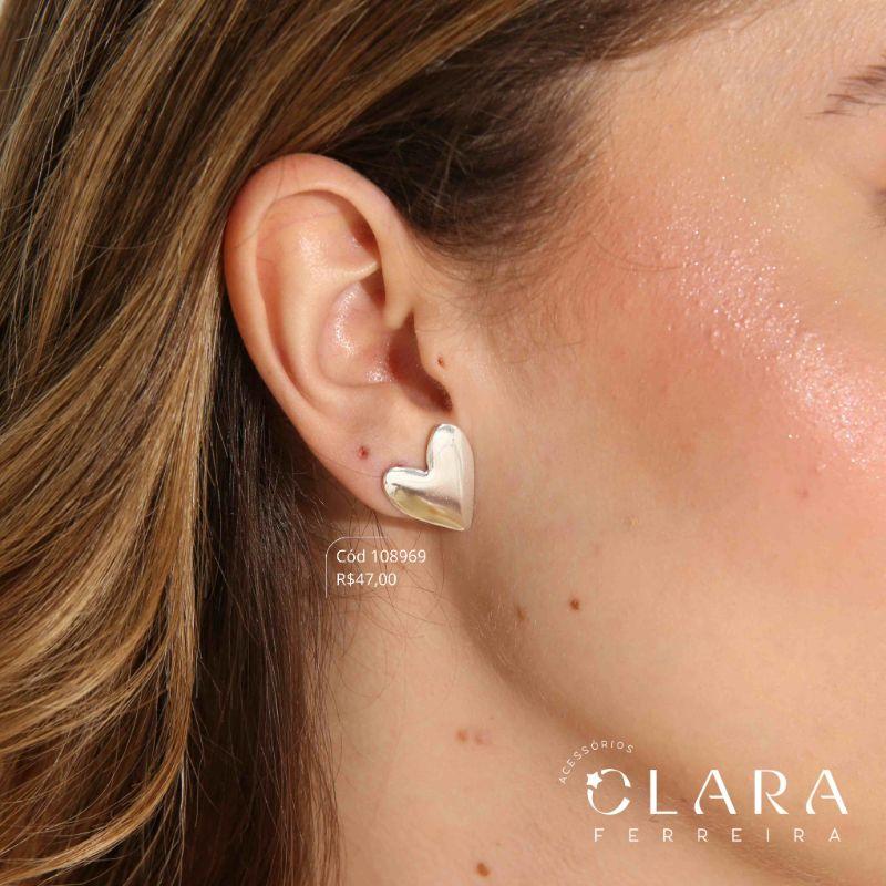 BRINCO CORAÇÃO LISO 19MM - LINHA ORGÂNICOS - Banho de Prata