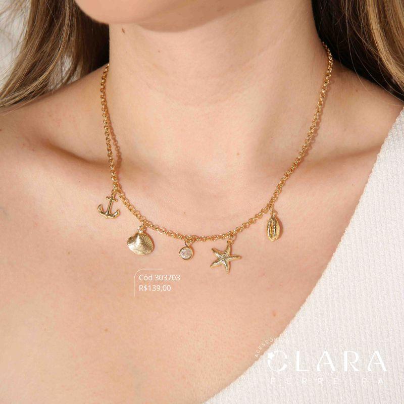 COLAR CHOKER ELO PORTUGUÊS C/ 1 ANCORA 14MM, 1 ESTRELA DO MAR 14MM, 1 TIFFANY REDONDA 6MM, 1 CONCHA 12MM E 1 BUSIOS 10MM PENDURADOS - 40CM - Dourado