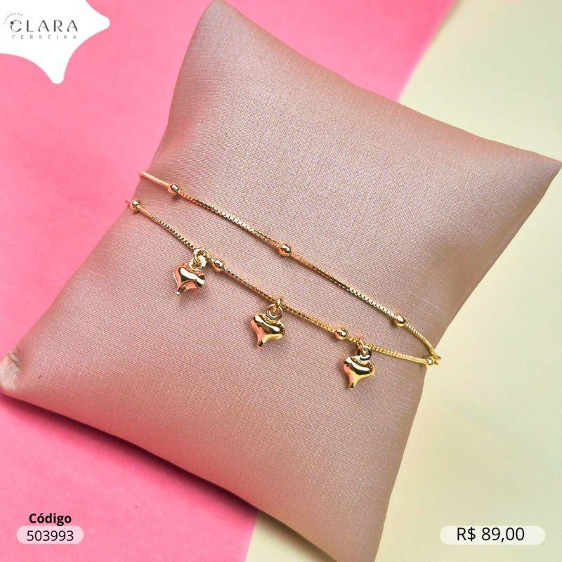PULSEIRA DUPLA 2 FIOS VENEZIANA C/ BOLINHAS COM 3 CORAÇÕES LISOS 5MM PENDURADOS  - 17CM - Dourado