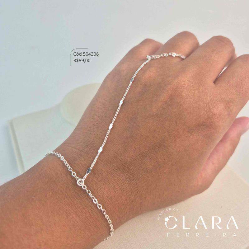 PULSEIRA HAND CHAIN ELOS C/ ELOS GRUMET 1X1 C/ CORAÇÕES MARTELADOS - 17CM - Banho de Prata