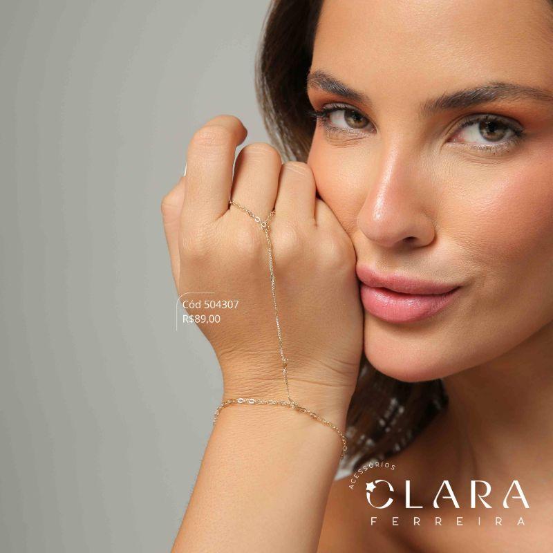 PULSEIRA HAND CHAIN ELOS C/ ELOS GRUMET 1X1 C/ CORAÇÕES MARTELADOS - 17CM - PEÇA VENDIDA - Dourado