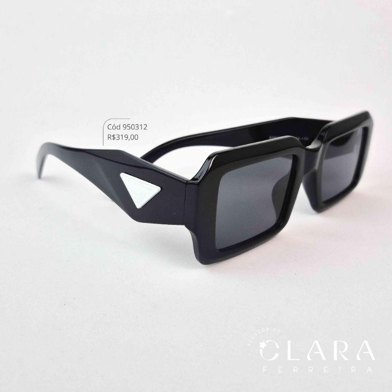 Óculos Solar QUADRADO PRETO – INSPIRAÇÃO PRADA - Lente Resina - BTK2127