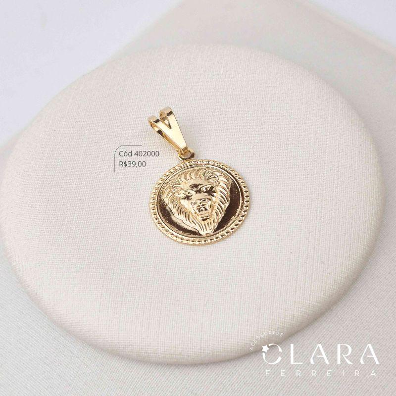 PINGENTE MEDALHA REDONDA INSPIRAÇÃO LEÃO VERSACE 16MM  - Dourado