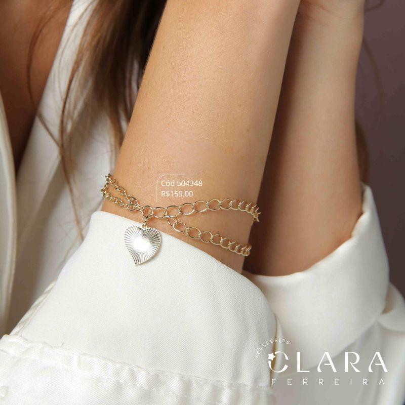 PULSEIRA 2 MALHAS: METADE 2 FIOS ELOS E METADE 2 FIOS ELOS CADEADOS C/ 1 CORAÇÃO RAIADO PENDURADO - 15MM - 17CM - Dourado