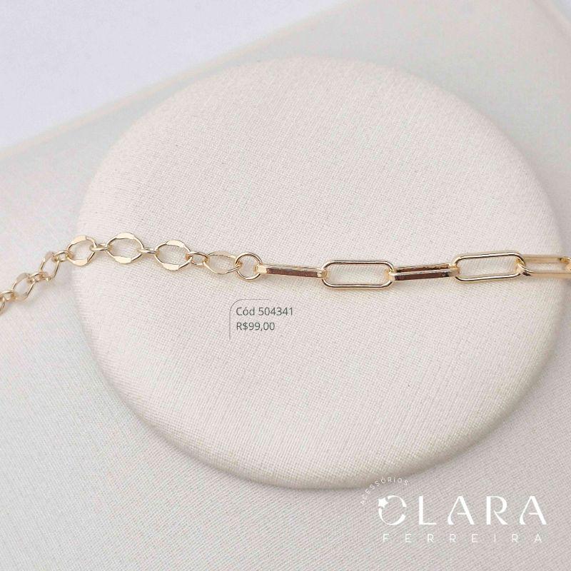 PULSEIRA ELOS CADEADO MARTELADOS C/ MEIO ELOS CARTIER  - 17CM - Dourado