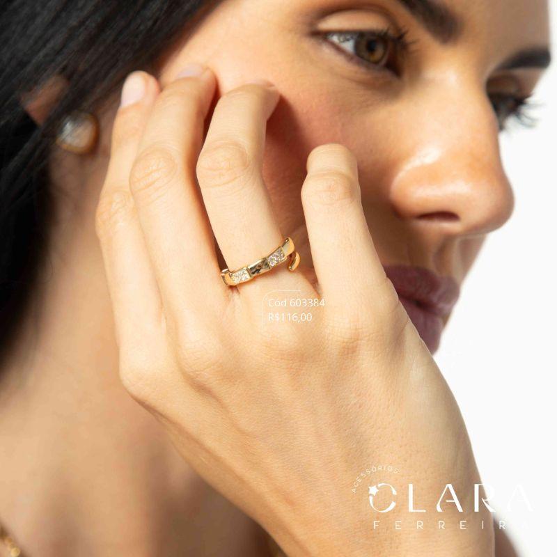 ANEL ABERTO COBRA C/ DETALHES MICROZIRCÔNIAS - INSPIRAÇÃO BVLGARI - Dourado