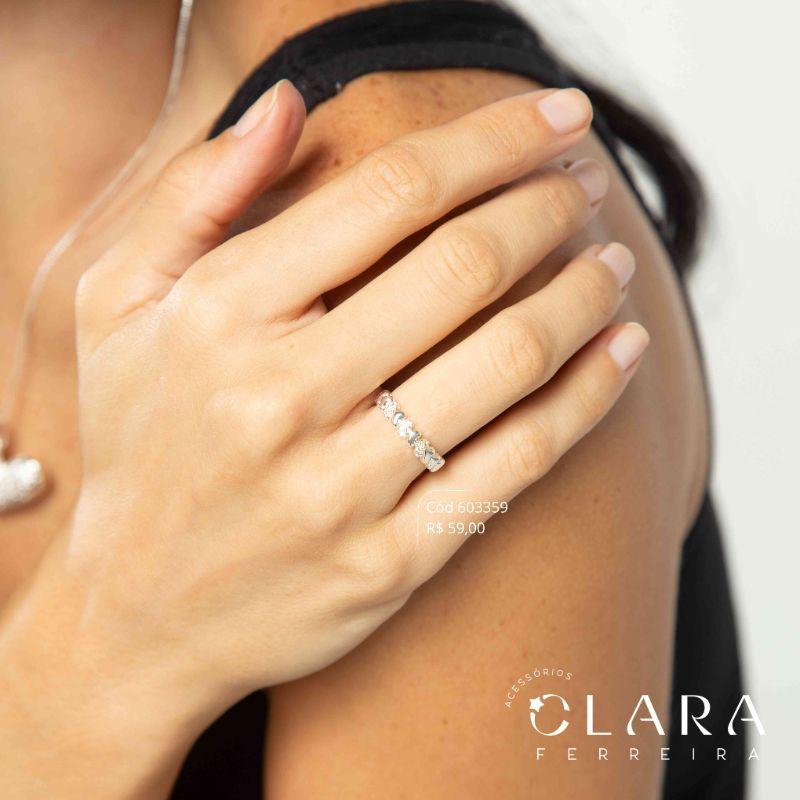 ANEL FIO DE CORAÇÕES LISOS E MICROZIRCÔNIAS INTERCALADOS - Banho de Prata