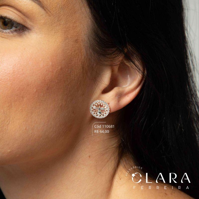 BRINCO MANDALA REDONDA C/ ESPIRITO SANTO ADORNADO MICROZIRCONIAS - 15MM - Banho de Prata