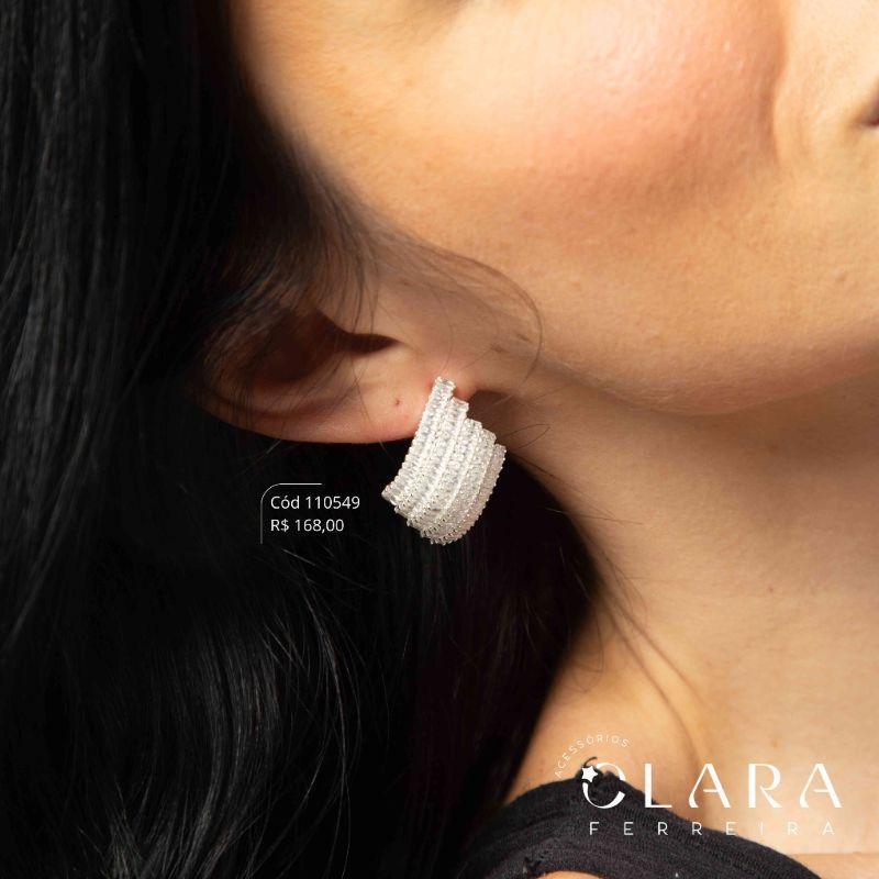 BRINCO SILHUETA 5 FILEIRAS ZIRCÔNIA BAGUETE - 30MM - EDIÇÃO LIMITADA - Banho de Prata
