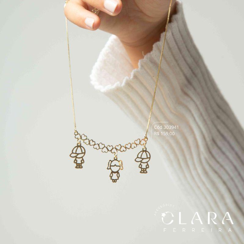 COLAR VENEZIANA C/ CANGA CORAÇÕES LISA C/ 2 MENINOS E 1 MENINA VAZADOS LISOS - PEÇA EXCLUSIVA - 18MM - 45CM - Dourado